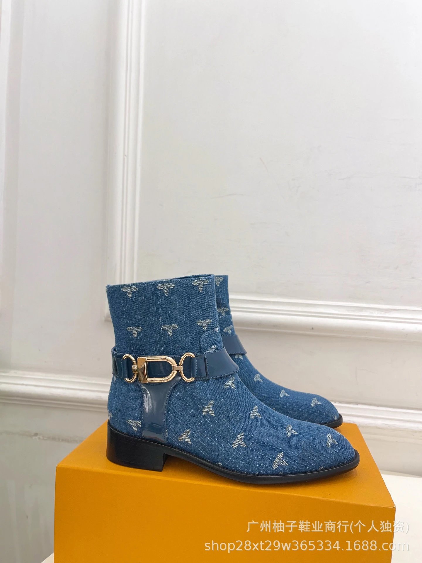 Loewe Anagram Buckle Knee Boots Black - 6