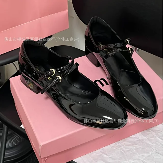 Unbranded High Heels Patent Double-Strap Mary Jane Low Block-Heel Shoes product detail image 6