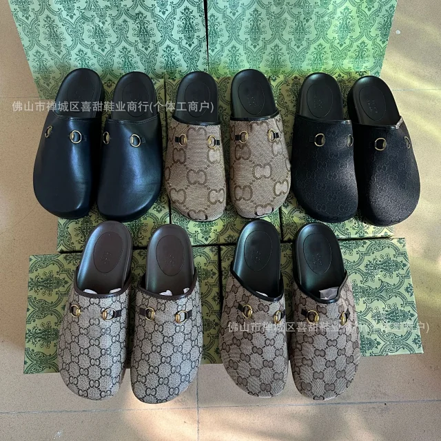 Gucci Slippers Horsebit Monogram Mules product detail image 1