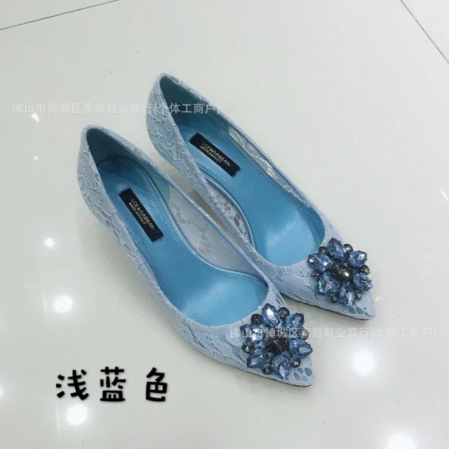 Dolce & Gabbana High Heels Pointed-Toe Lace Pumps with Crystal Floral Embellishment product detail image 14