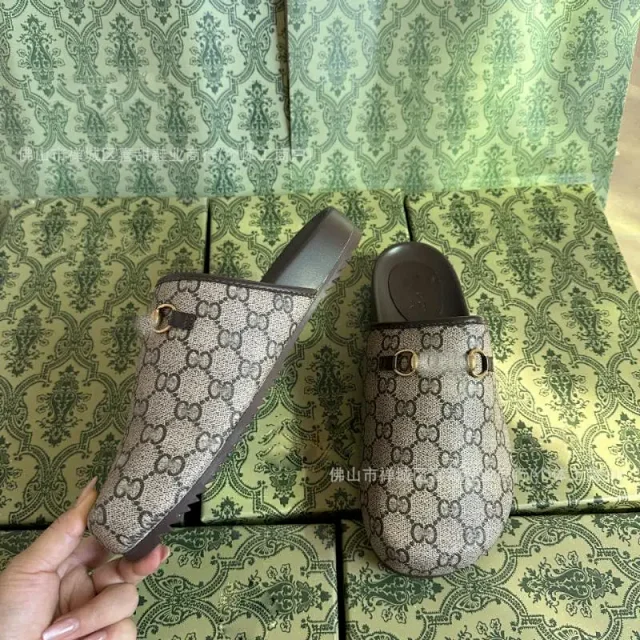 Gucci Slippers Horsebit Monogram Mules product detail image 9