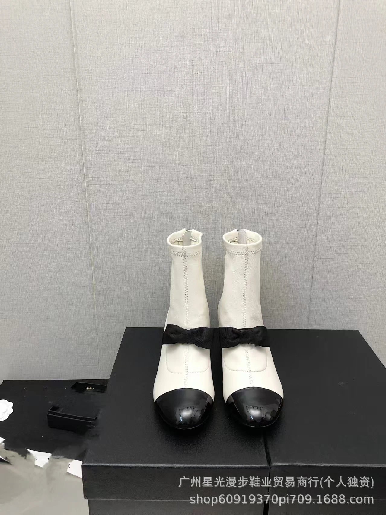 Chanel Combat Boots Black Leather Platform Lace-Up Boots - 13