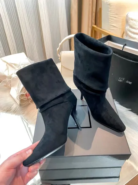 Saint Tears Slouchy Cuff Ankle Boots Black - 22