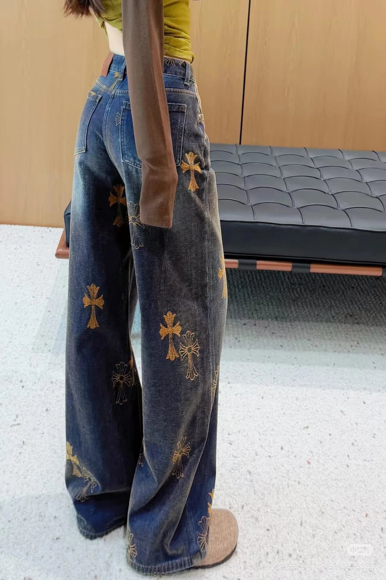 Gallery Dept. Embroidered Cross Motif Wide-Leg Jeans Blue - 5