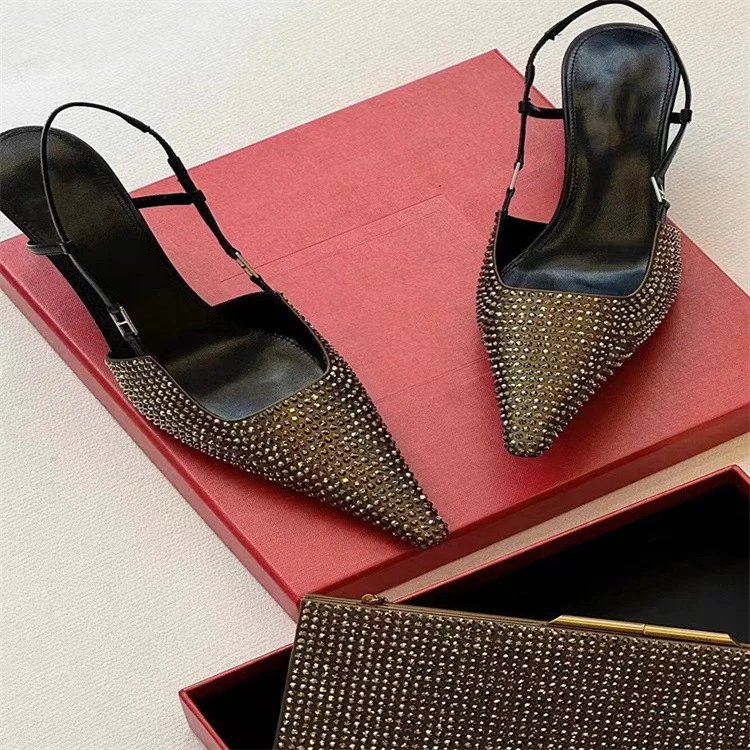 Valentino Garavani Rockstud Spike Pointed-Toe Slingback Heels in Gold and Black - 8