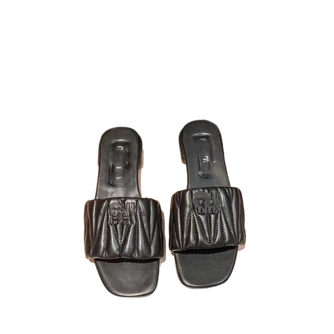 Miu Sandals Quilted logo flat slide image 5
