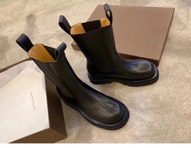 Black Chunky Sole Chelsea Boots - 25