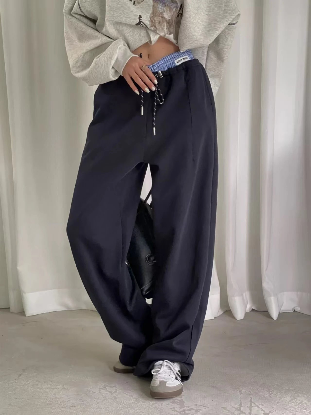 MMY Checkered Waistband Sweatpants Gray and Navy - 4