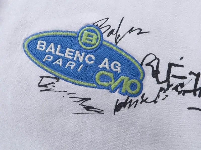 Balenciaga x GMBH Signature-Print Raglan Hoodie White/Navy - 9