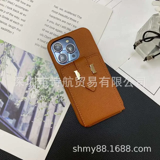 Unbranded Phone Cases Textured faux-leather case with rear card pocket and gold-tone clasp product detail image 9