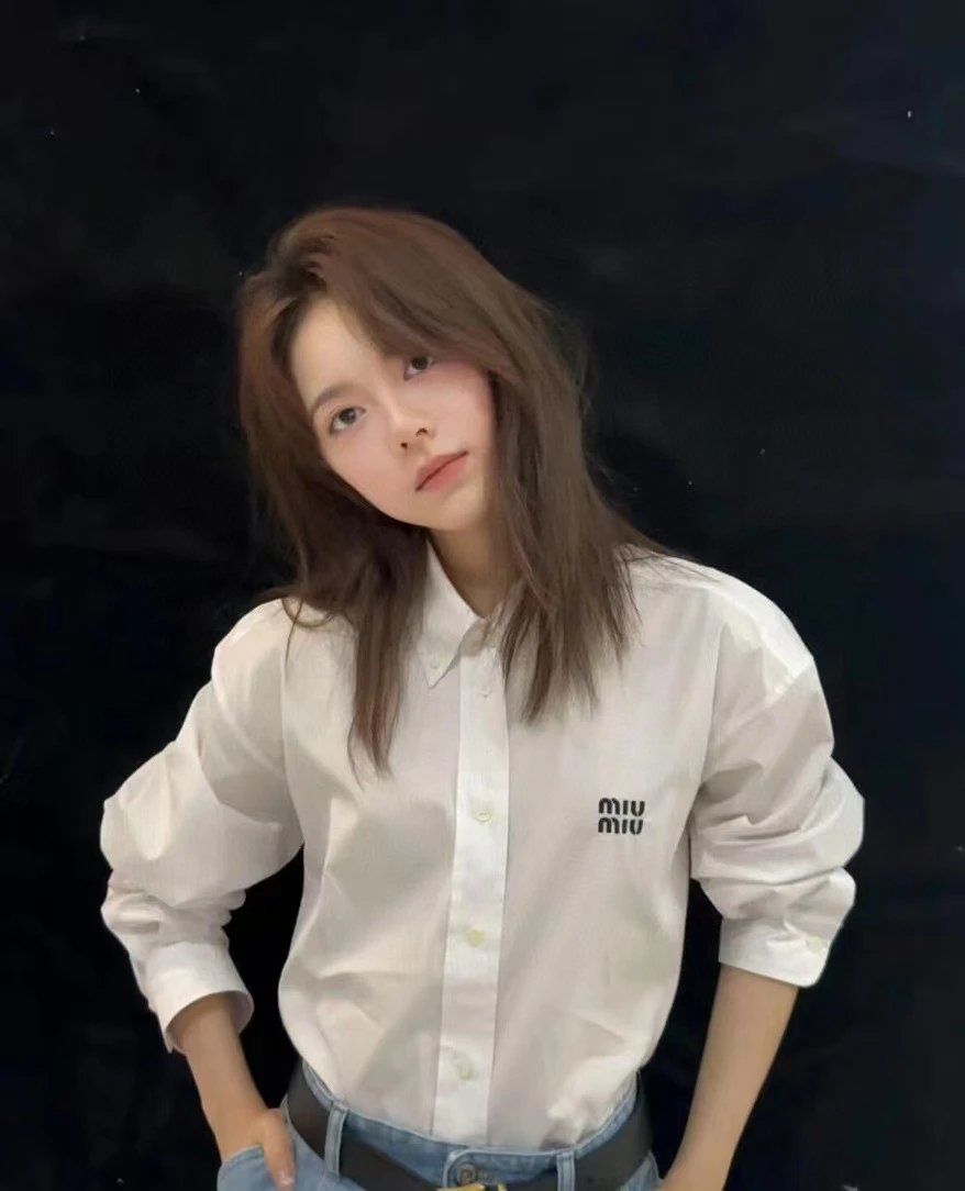 Miu Miu Logo-Embroidered Light Blue Shirt - 8
