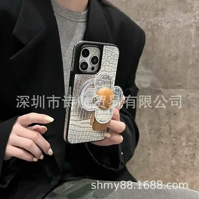 Unbranded Phone Cases Crocodile-Embossed Case with 3D Flower Grip Stand product detail image 5