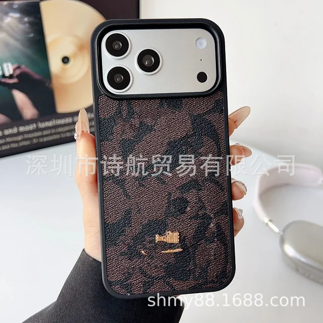 Coach Phone Cases Signature monogram case product detail image 6