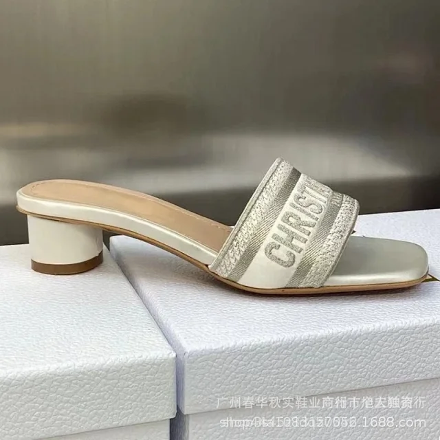 Unbranded High Heels Square-Toe Embroidered Letter Strap Block-Heel Mules product detail image 5