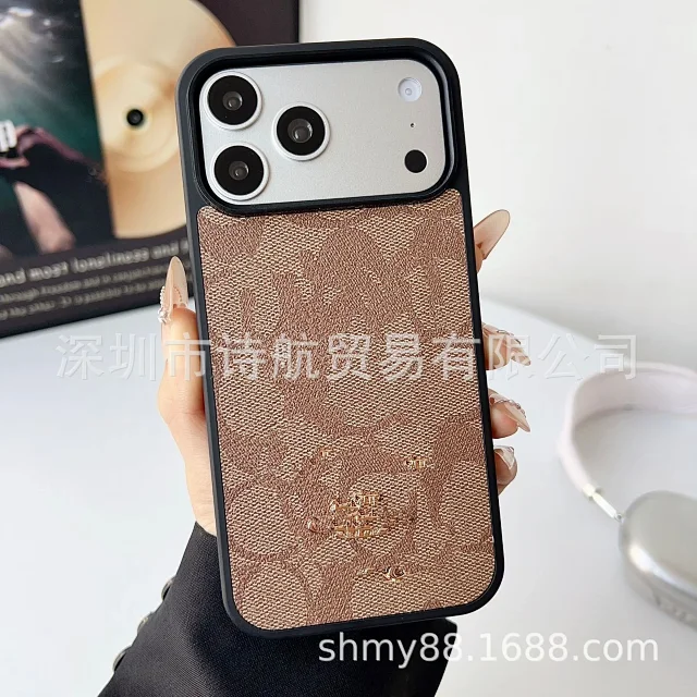 Coach Phone Cases Signature monogram case product detail image 7