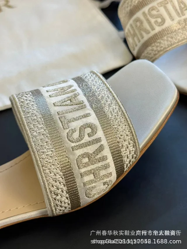 Unbranded High Heels Square-Toe Embroidered Letter Strap Block-Heel Mules product detail image 6