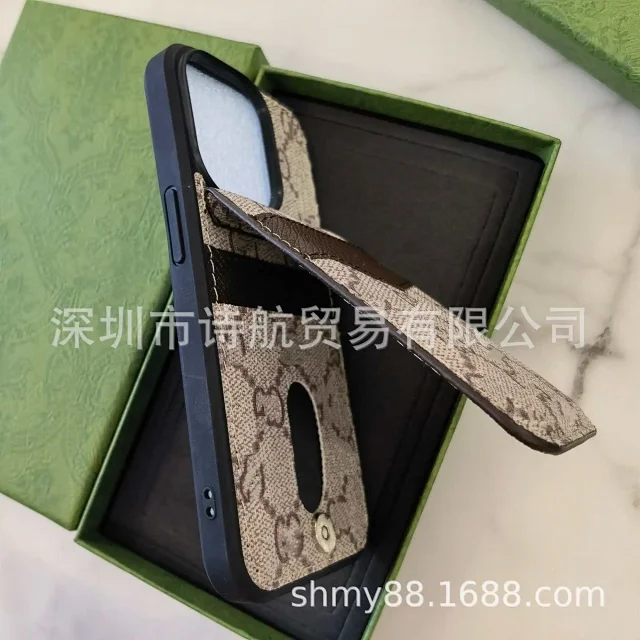Gucci Phone Cases GG Monogram Card Holder Kickstand Case product detail image 2