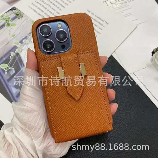 Unbranded Phone Cases Textured faux-leather case with rear card pocket and gold-tone clasp product detail image 4