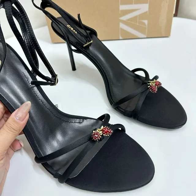 Zara High Heels Slingback stiletto sandals with cherry charm product detail image 3