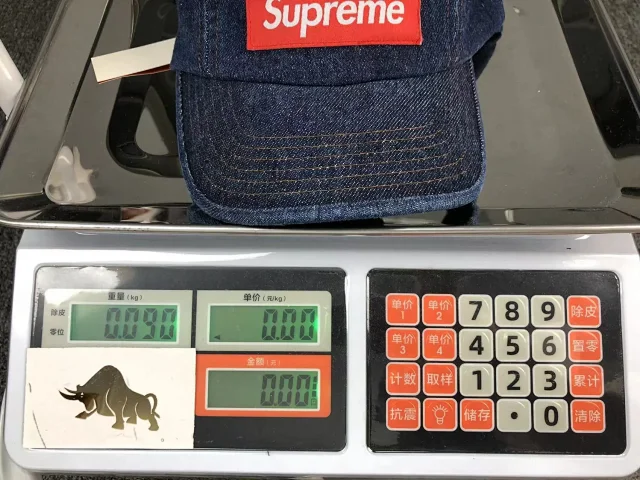 Supreme Hats Adjustable Baseball Cap product detail image 4