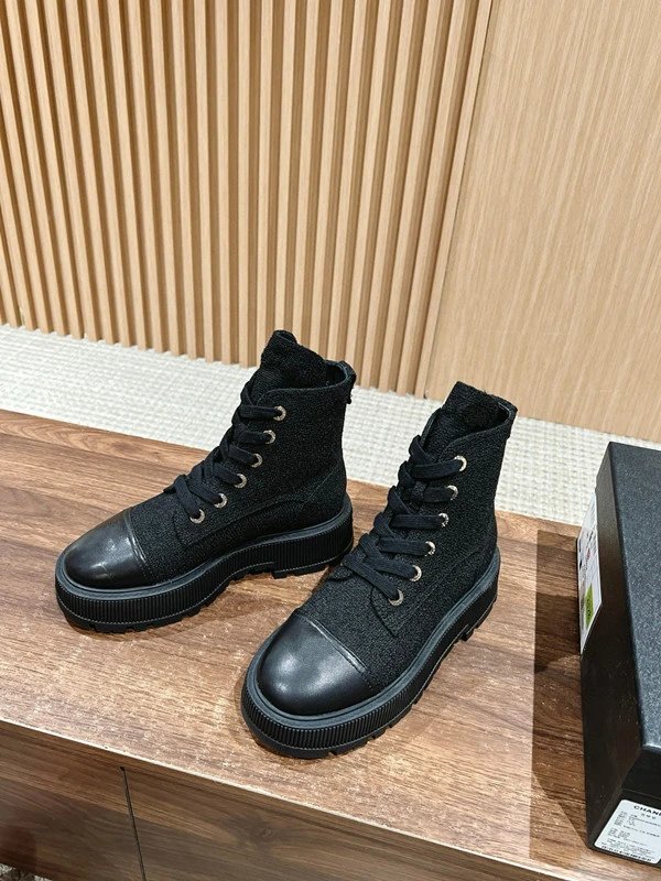 Chanel Tweed Lace-Up Combat Boots Navy - 9