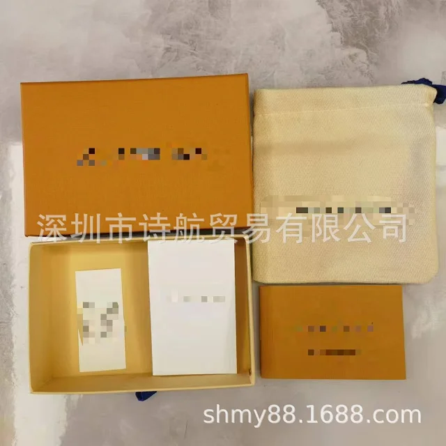 Coach Phone Cases Signature monogram case product detail image 1