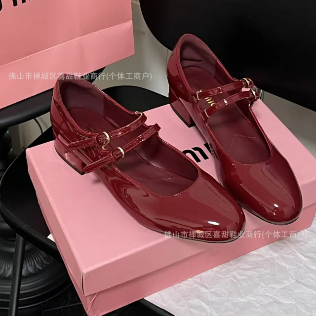 Unbranded High Heels Patent Double-Strap Mary Jane Low Block-Heel Shoes product detail image 10
