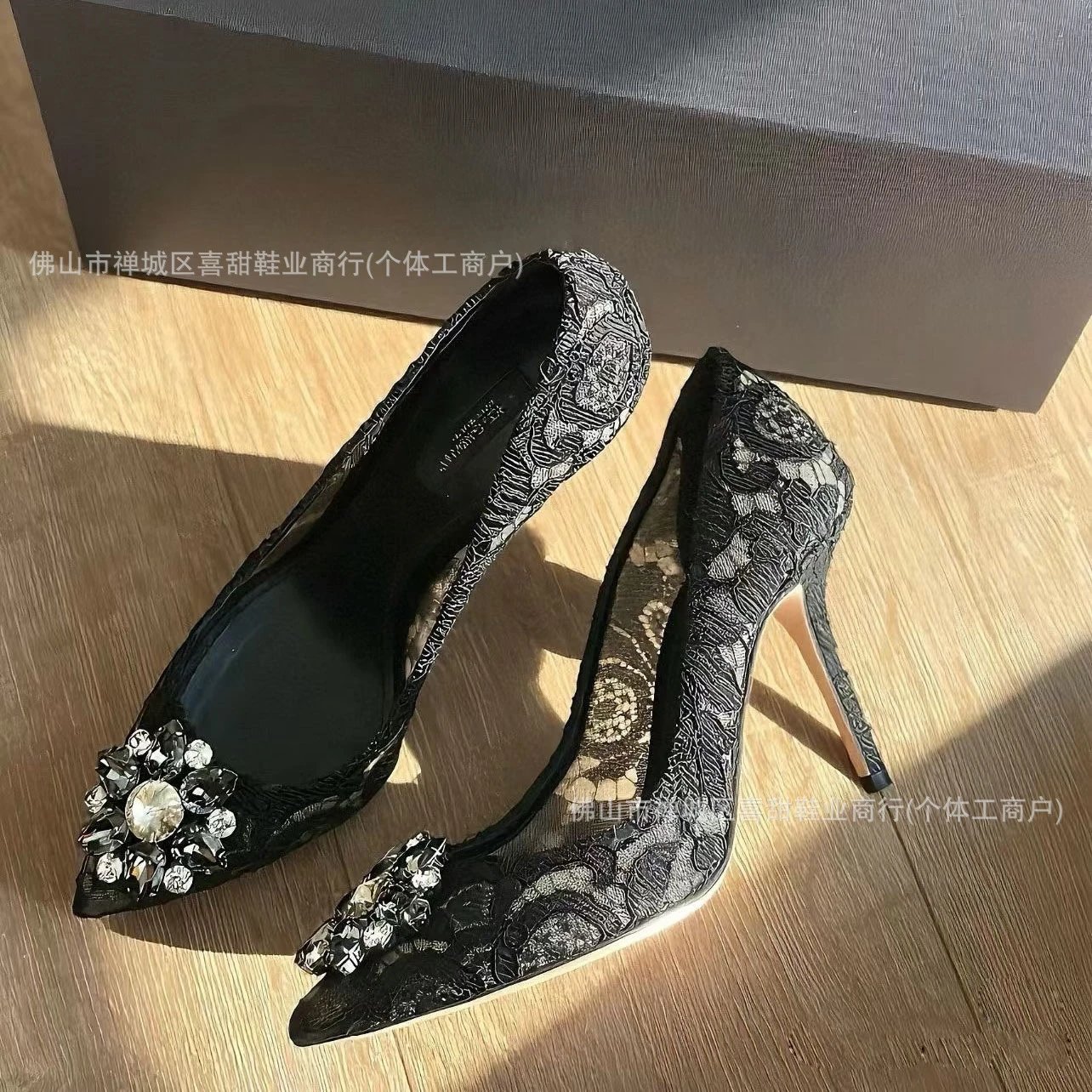 Dolce & Gabbana High Heels Lace Mesh Pointed-Toe Stiletto Pumps with Crystal Floral Brooch image 4
