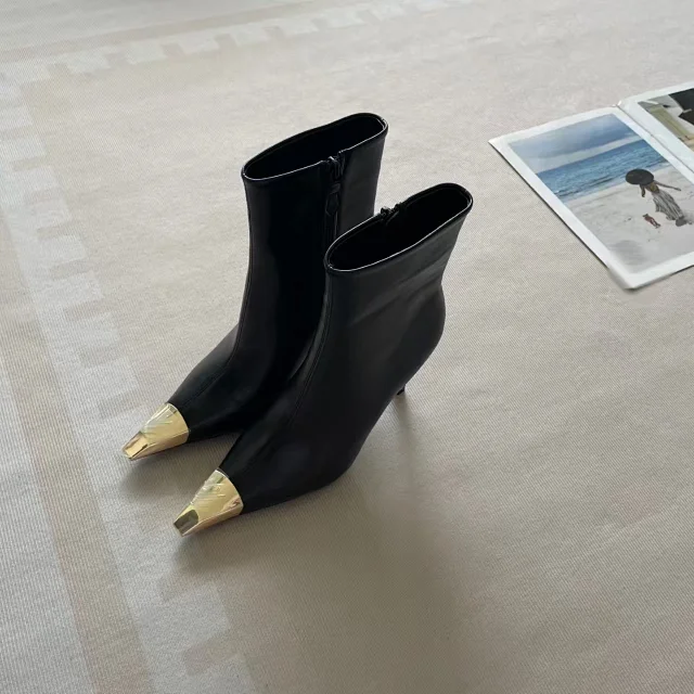 Saint Laurent Boots Pointed-Toe Slouch Stiletto product detail image 4