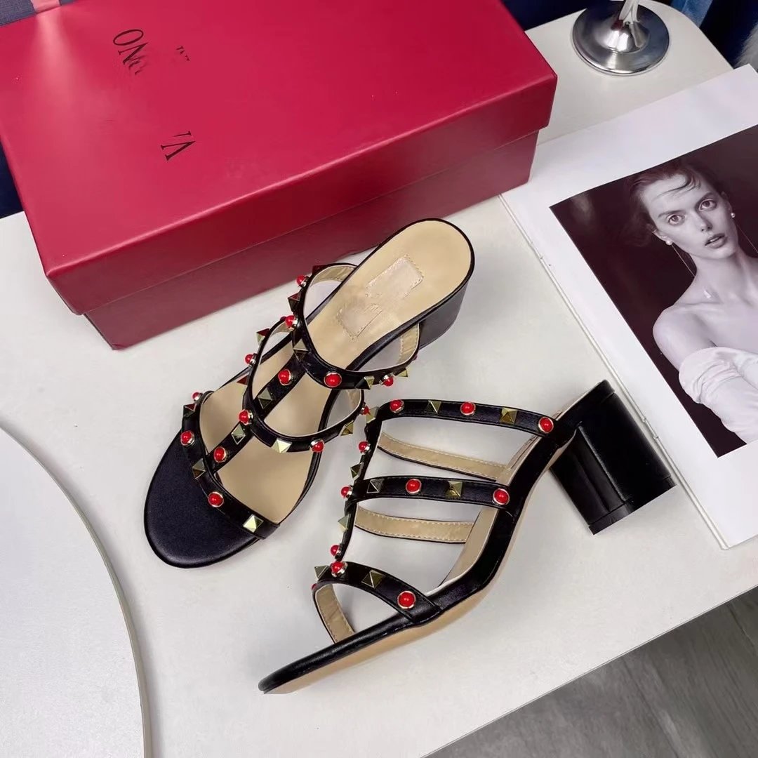 Valentino Garavani Rockstud Strappy Slide Sandals Beige Sandals - 9