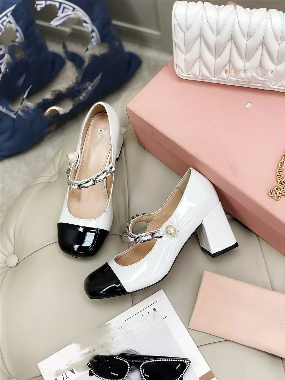 Chanel-inspired Two-Tone Mary Jane Block Heels White Black - 5