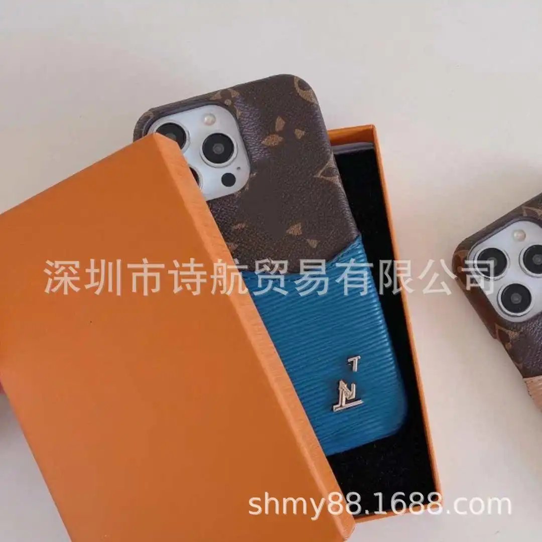Louis Vuitton Phone Cases Monogram Contrast Textured Card Pocket — 4