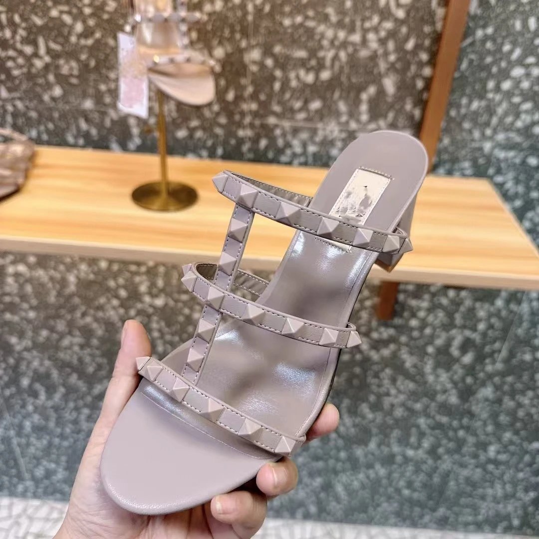 Valentino Garavani Rockstud Strappy Slide Sandals Beige Sandals - 36