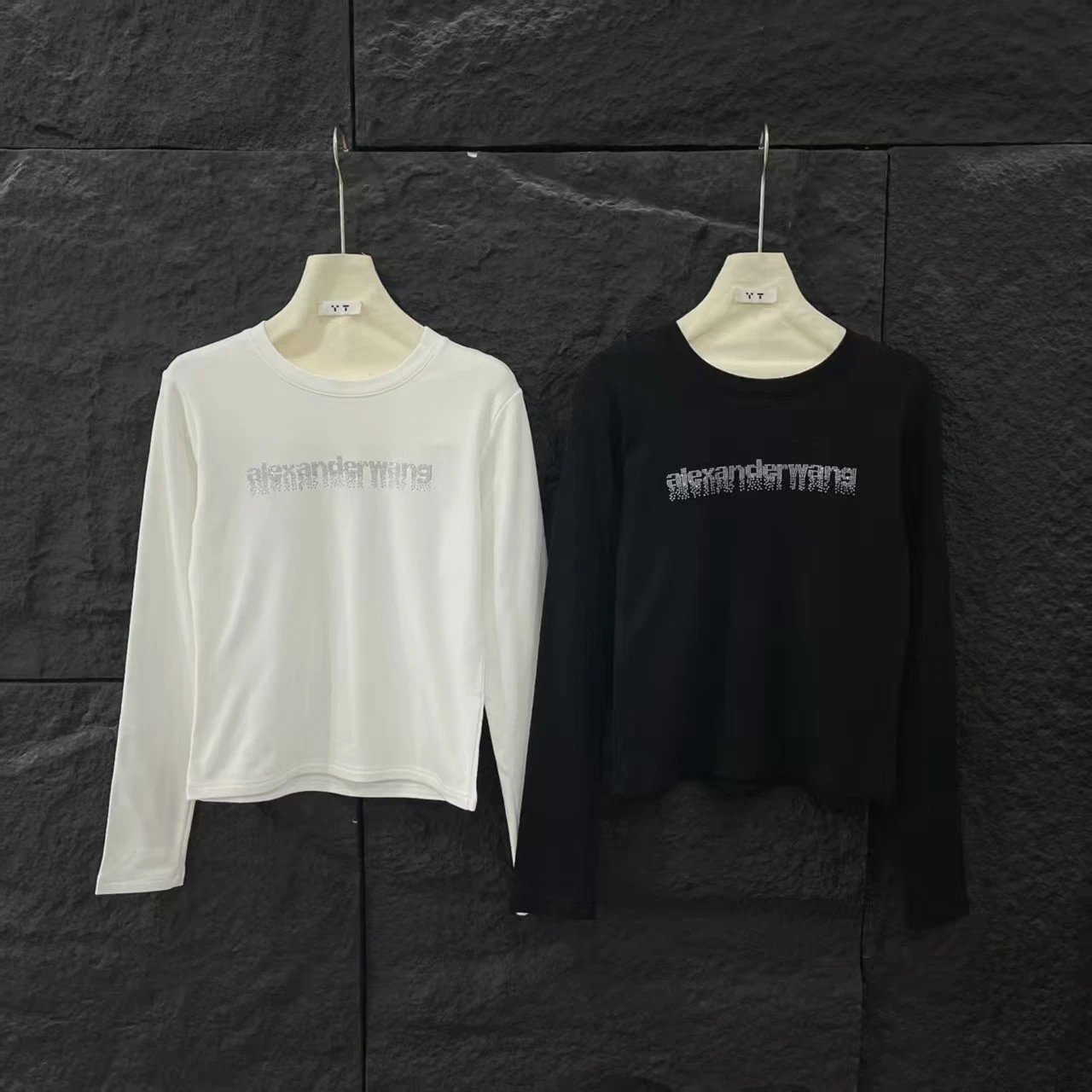 Alexander Wang Logo Embroidered Cropped Long-Sleeve T-Shirt in White and Black - 3