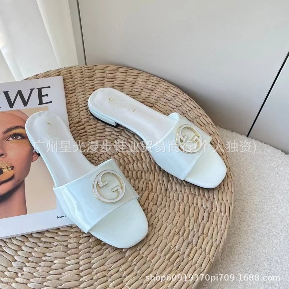 Gucci Sandals Patent Leather Double G Slide image 1