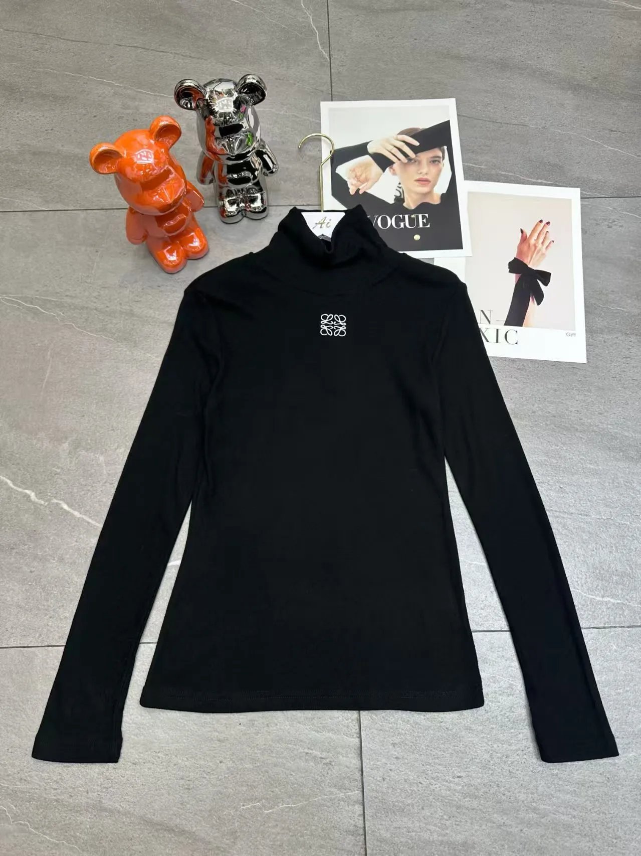 Loewe Anagram Logo High-Neck Base-Layer Top in Black and White - 5