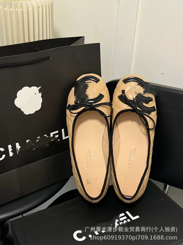 Chanel Casual Shoes Quilted Bow Ballet Flats with Double-C Logo Appliqué product detail image 10