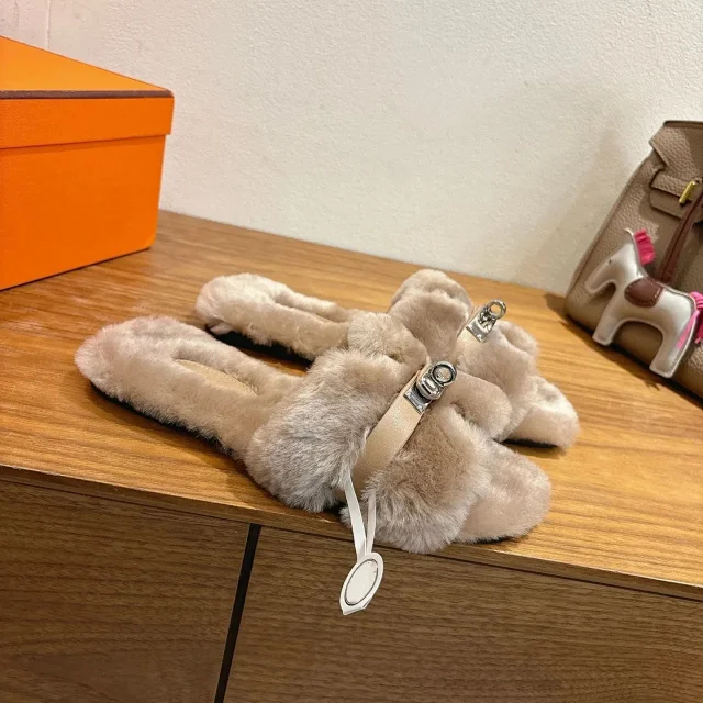 Unbranded Slippers Faux Fur H-Buckle Slide product detail image 4