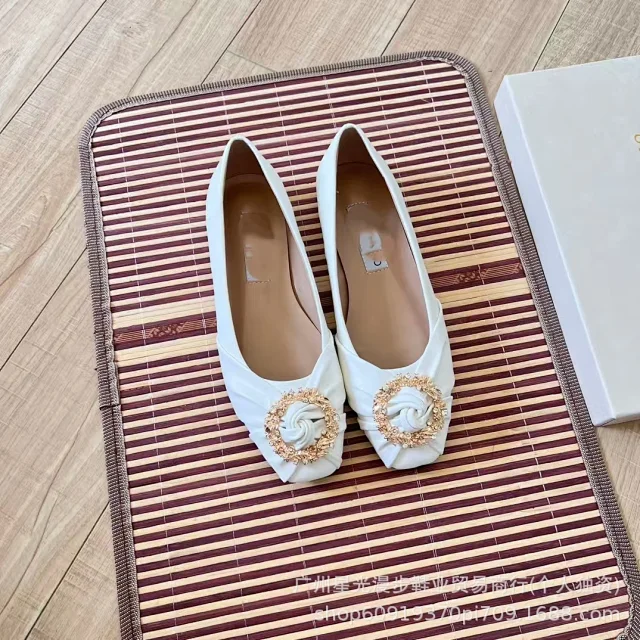 Jimmy Choo High Heels Bing crystal-strap pointed-toe mules product detail image 32