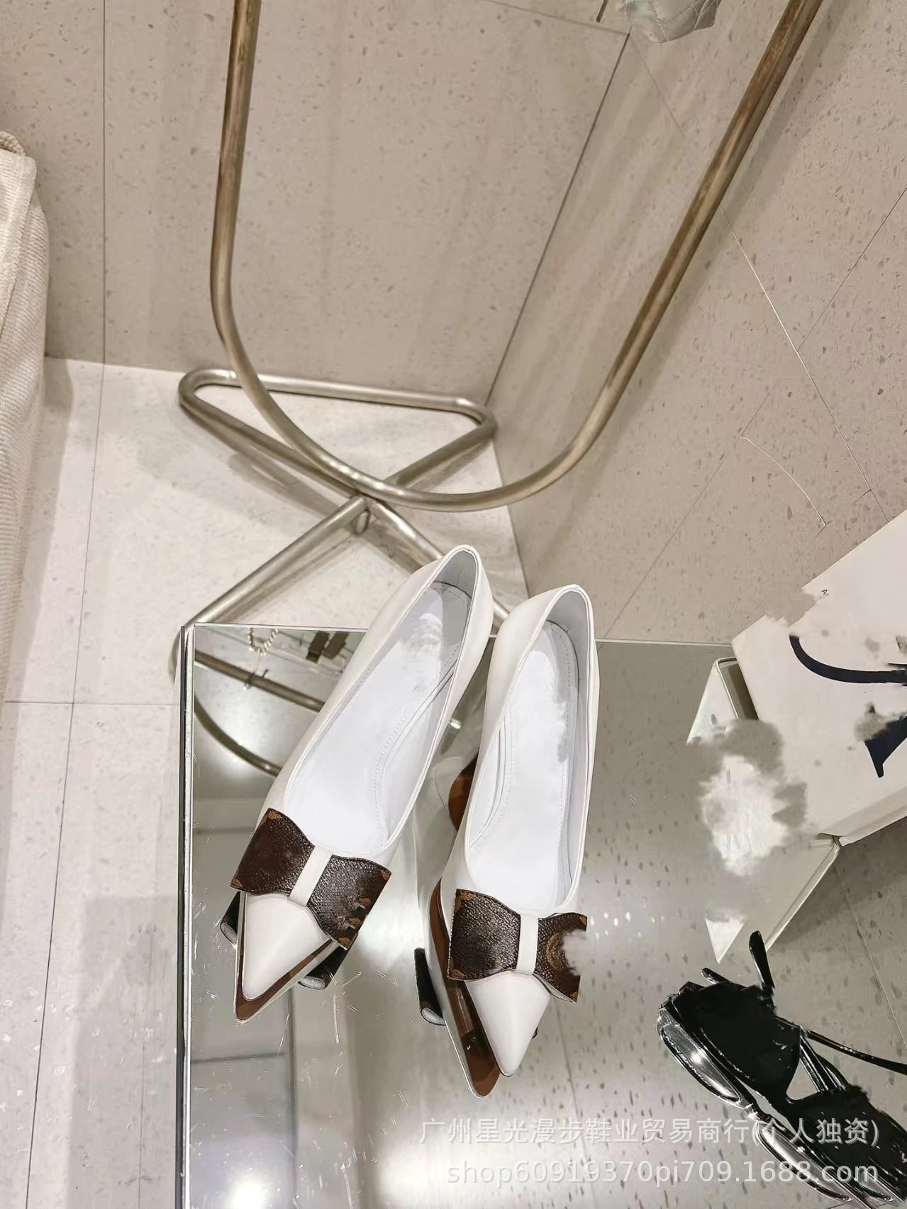 Louis Vuitton Bow Detail Pointed-Toe Pumps Beige Monogram Leather Heels - 10
