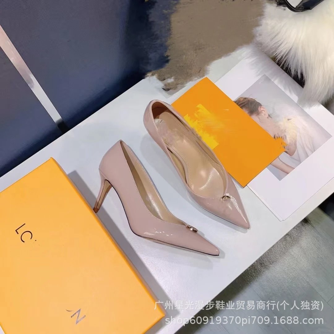 Louis Vuitton Bow Detail Pointed-Toe Pumps Beige Monogram Leather Heels - 18