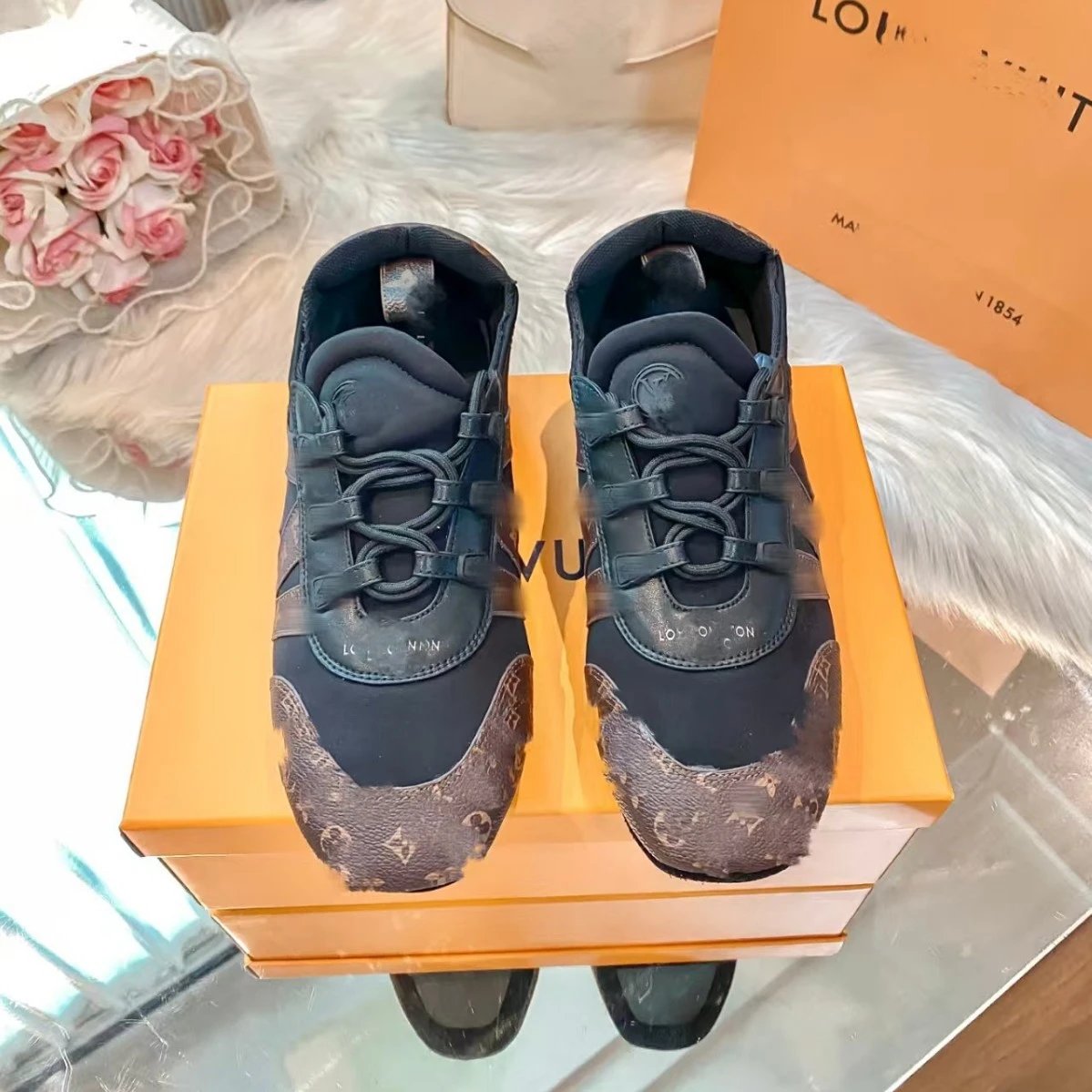 Louis Vuitton Sneakers Low-Top Lace-Up Monogram Colorblock image 2