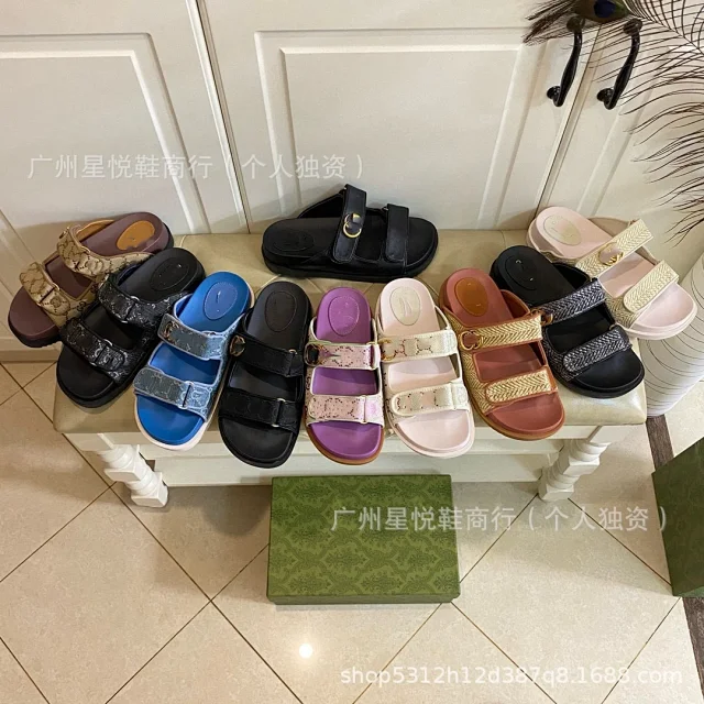 Gucci Sandals Velcro platform with GG monogram straps product detail image 3