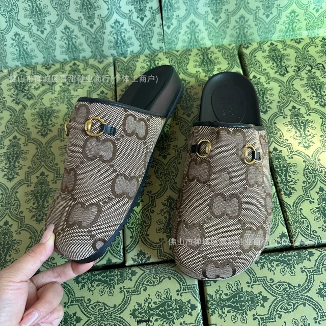 Gucci Slippers Horsebit Monogram Mules product detail image 2