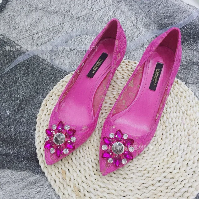 Dolce & Gabbana High Heels Pointed-Toe Lace Pumps with Crystal Floral Embellishment product detail image 31