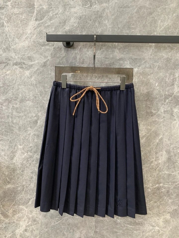 Off-White Pleated Drawstring Shorts Navy - 3