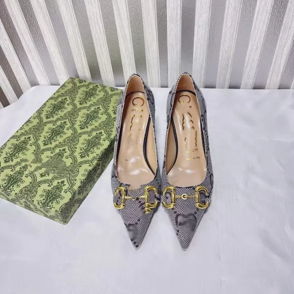 Gucci Horsebit 1955 Pointed-Toe Pumps Multicolor Snake-Print Heels - 1
