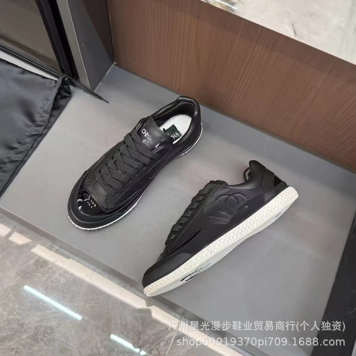 Chanel Sneakers Low-Top CC Logo with Patent Toe Cap image 3