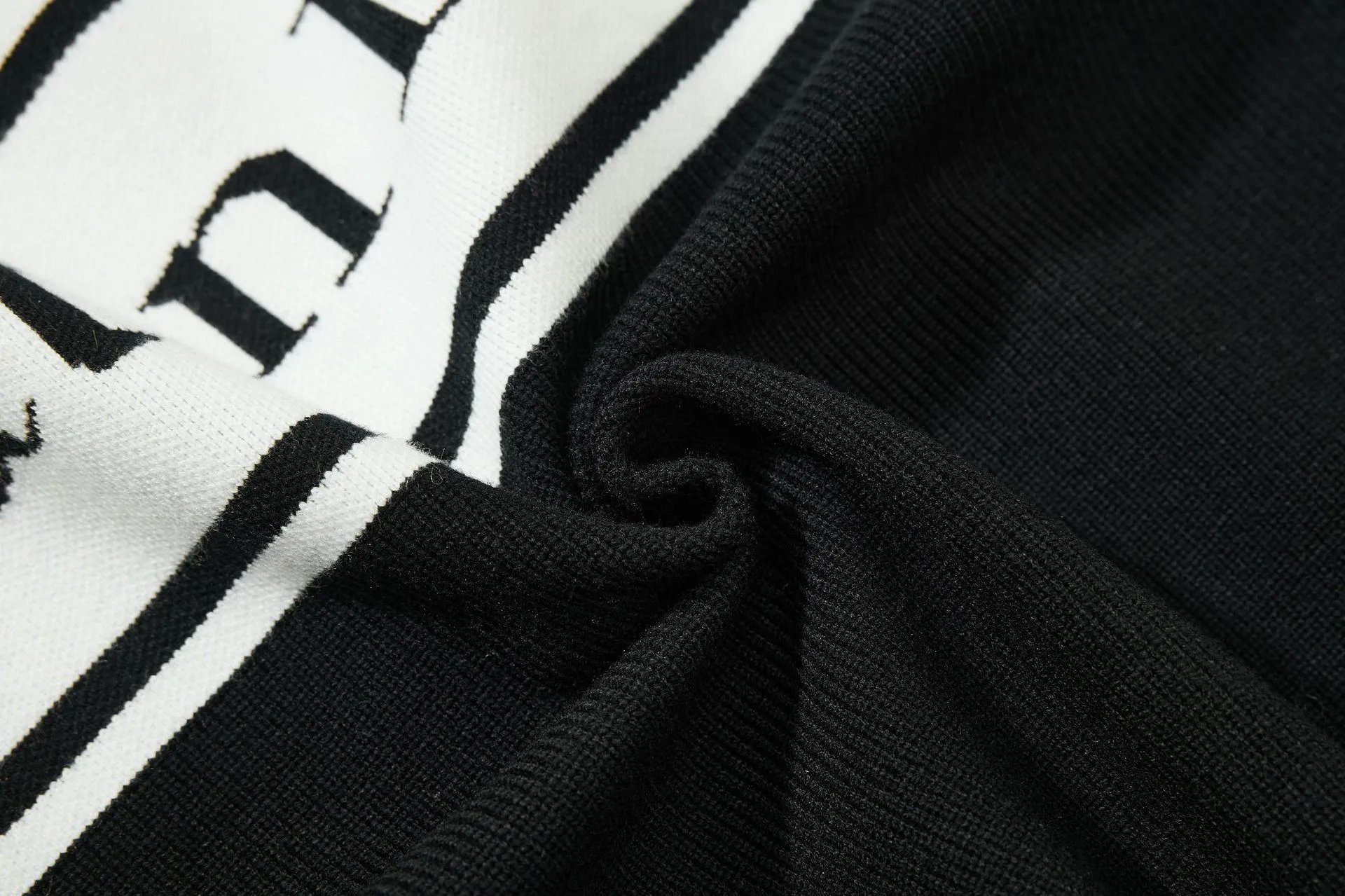 Matin Kim Logo Stripe Turtleneck Sweater Black - 38