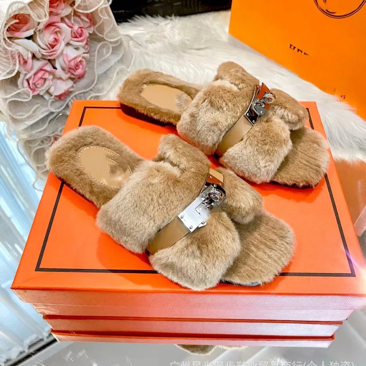 Unbranded Slippers Faux-Fur Buckle Slide image 4